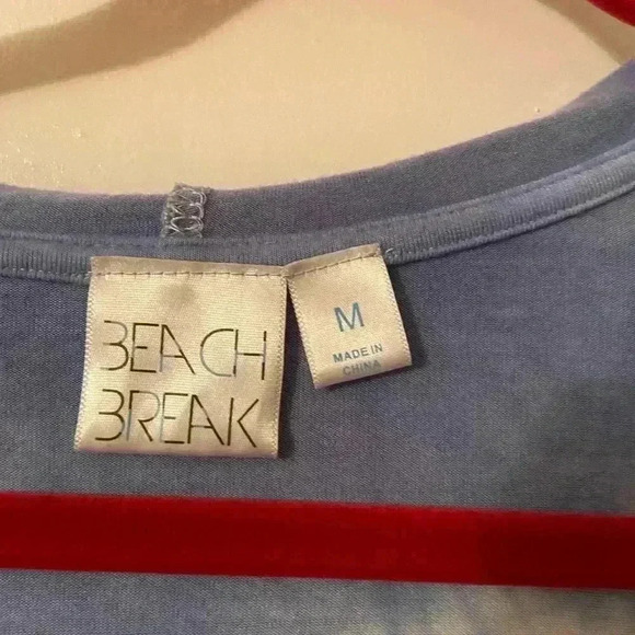 Beach Break blue and white tie dye swim cover with hood size medium. - Picture 2 of 4